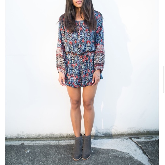 American Eagle Outfitters Pants - American Eagle Boho Long Sleeve Romper XS